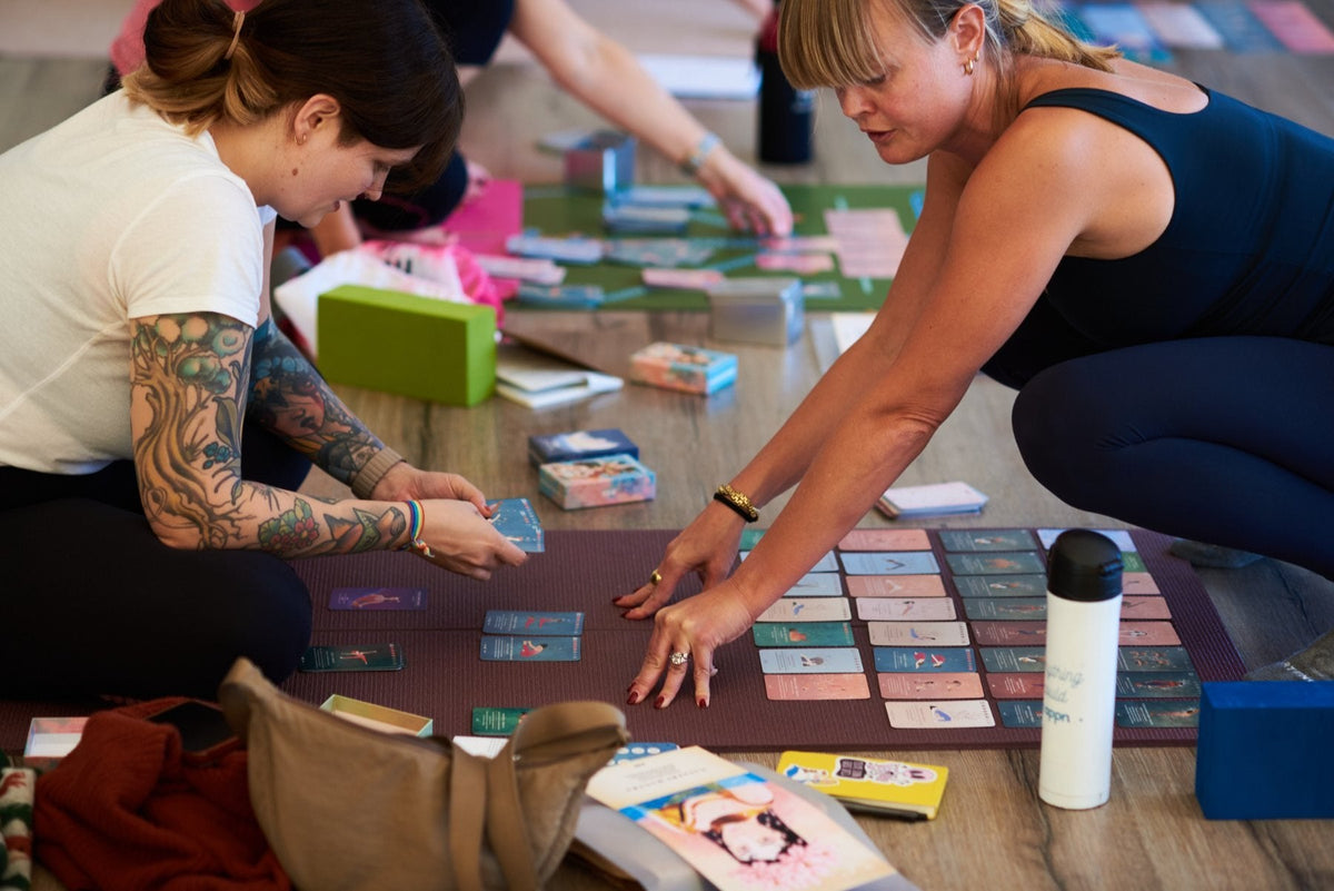 Planning a class with the cards during a teacher training